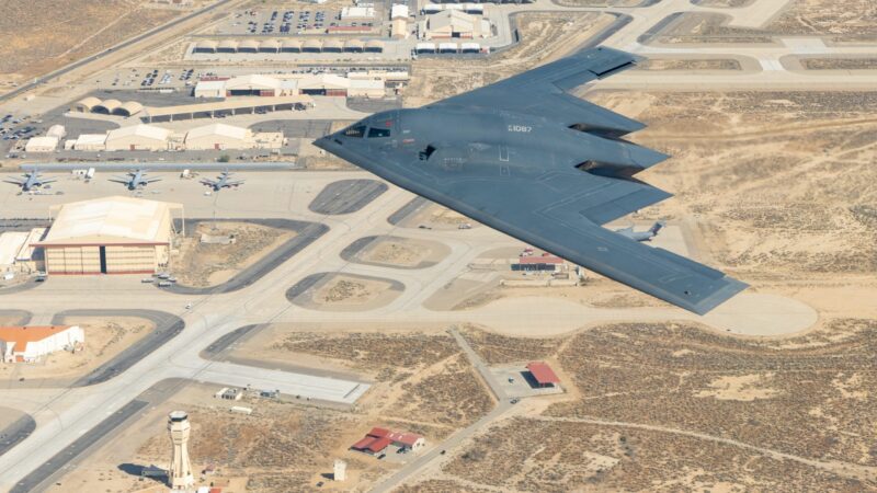 Operação Midnight Hammer: Bombardeiros B-2 Spirit contra o Irã